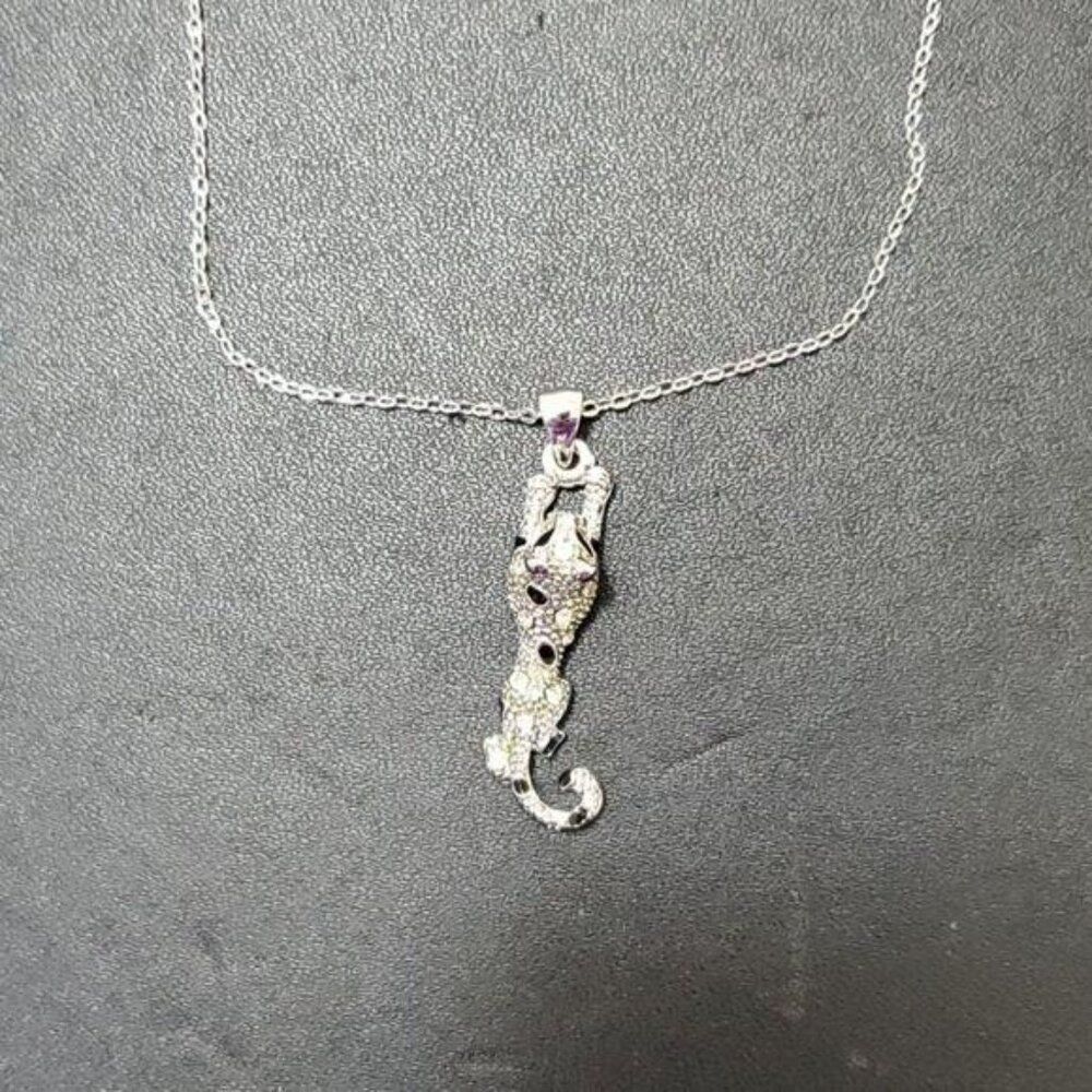 White 18KRGP leopard pendant necklace 16" chain